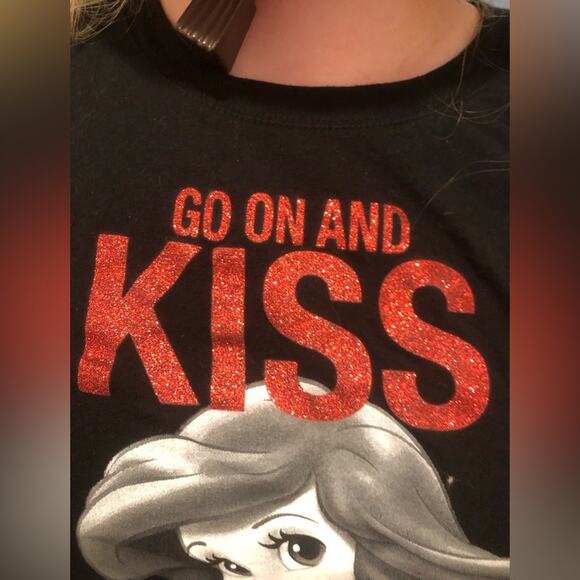 Disney Brand Junior's 2XL Ariel Little Mermaid KISS THE GIRL Glitter Fitted Tee - Picture 2 of 3